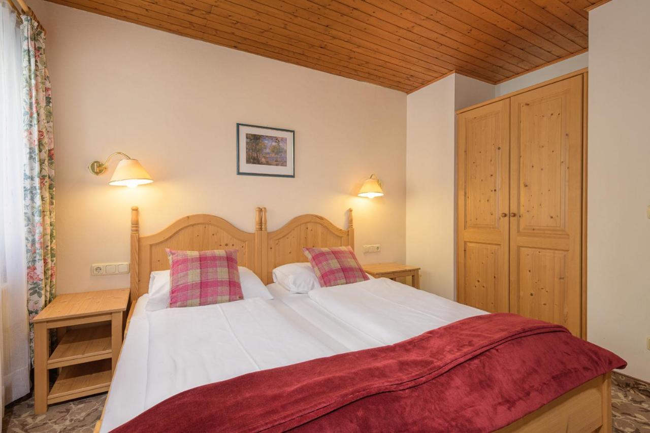 Aurora Appartements Inklusive Freiem Thermeneintritt Bad Hofgastein Bagian luar foto