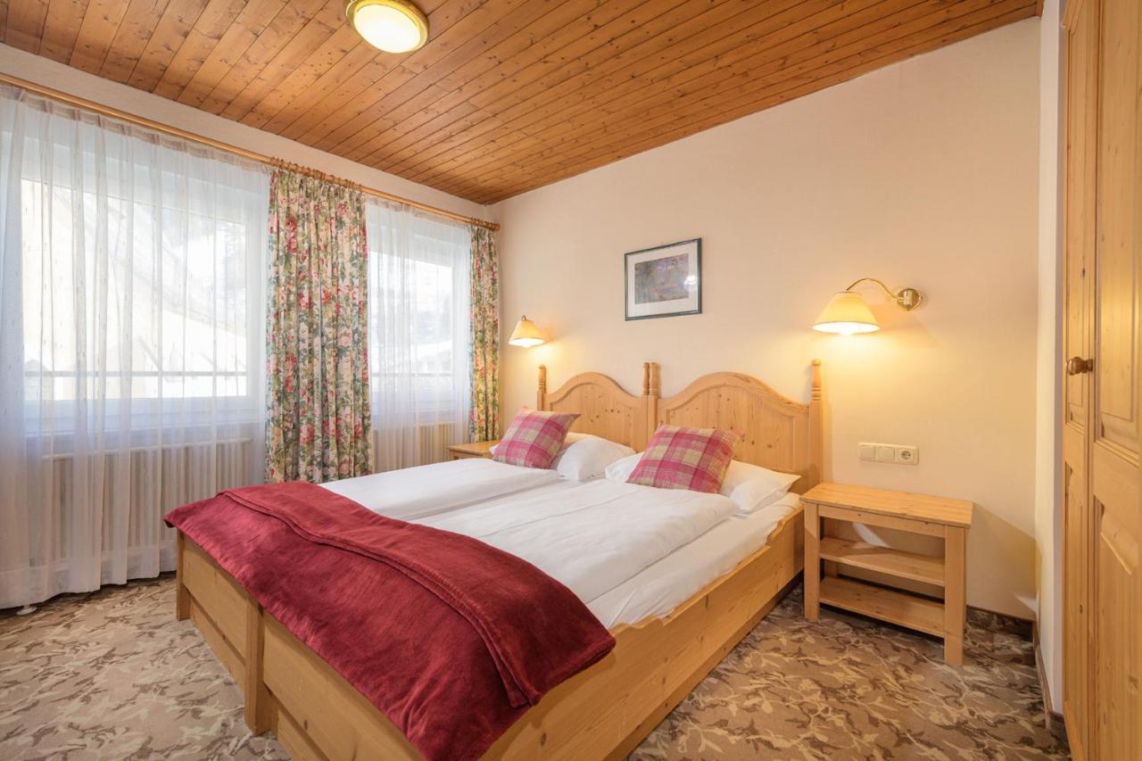Aurora Appartements Inklusive Freiem Thermeneintritt Bad Hofgastein Bagian luar foto