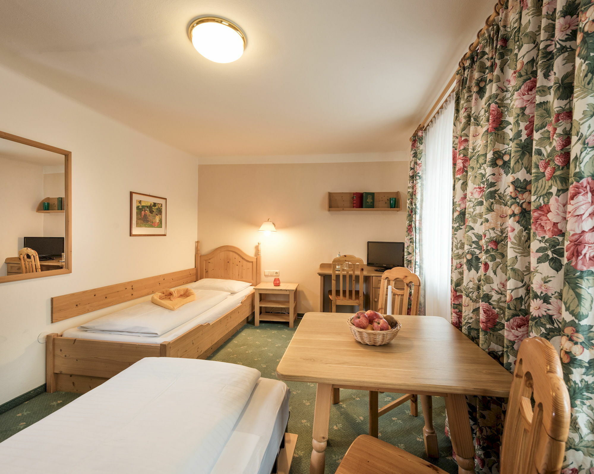 Aurora Appartements Inklusive Freiem Thermeneintritt Bad Hofgastein Bagian luar foto