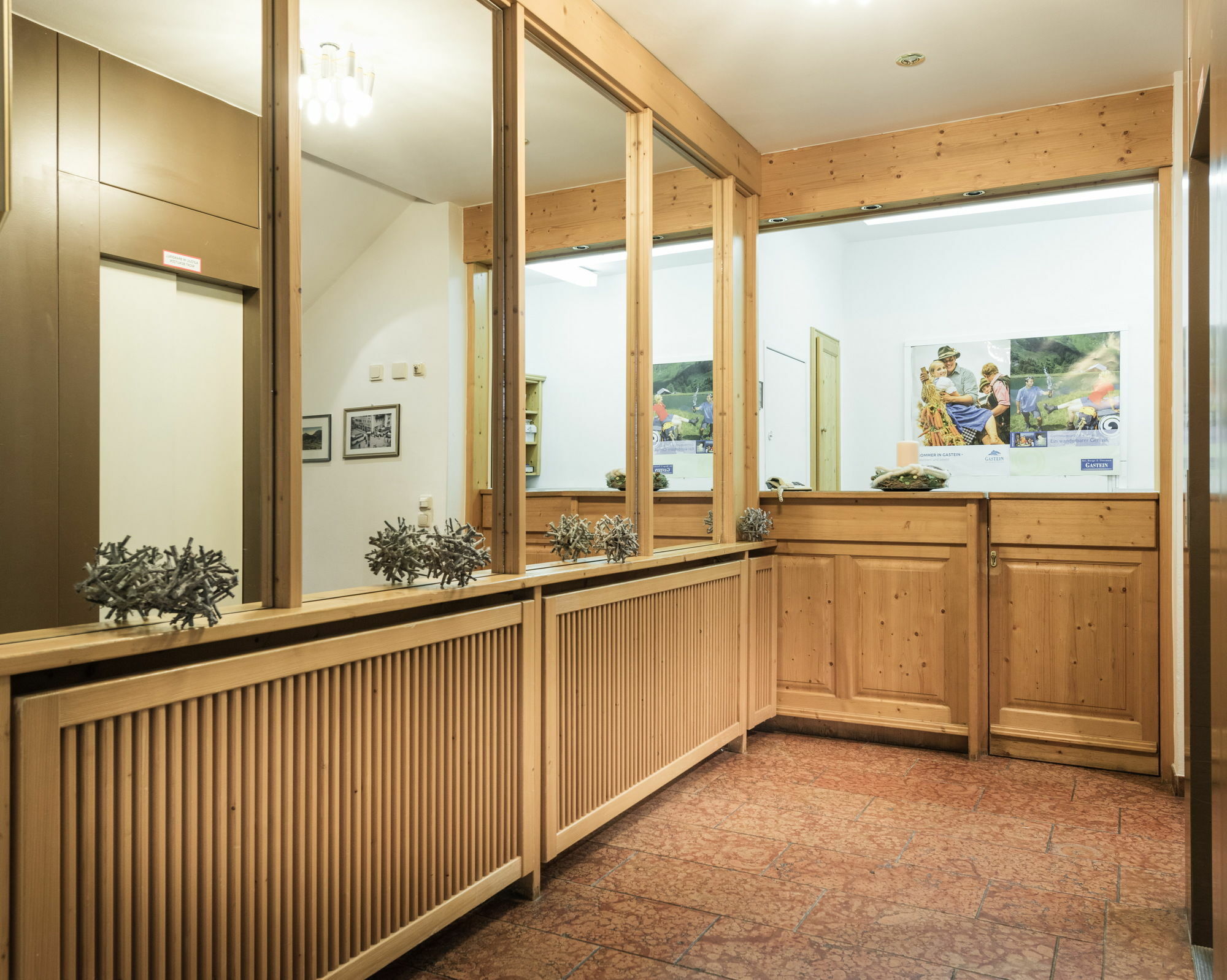 Aurora Appartements Inklusive Freiem Thermeneintritt Bad Hofgastein Bagian luar foto