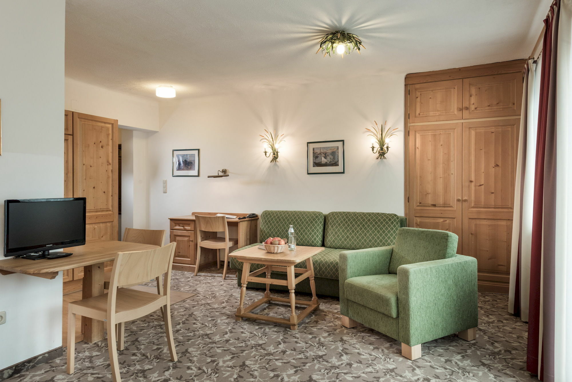 Aurora Appartements Inklusive Freiem Thermeneintritt Bad Hofgastein Bagian luar foto