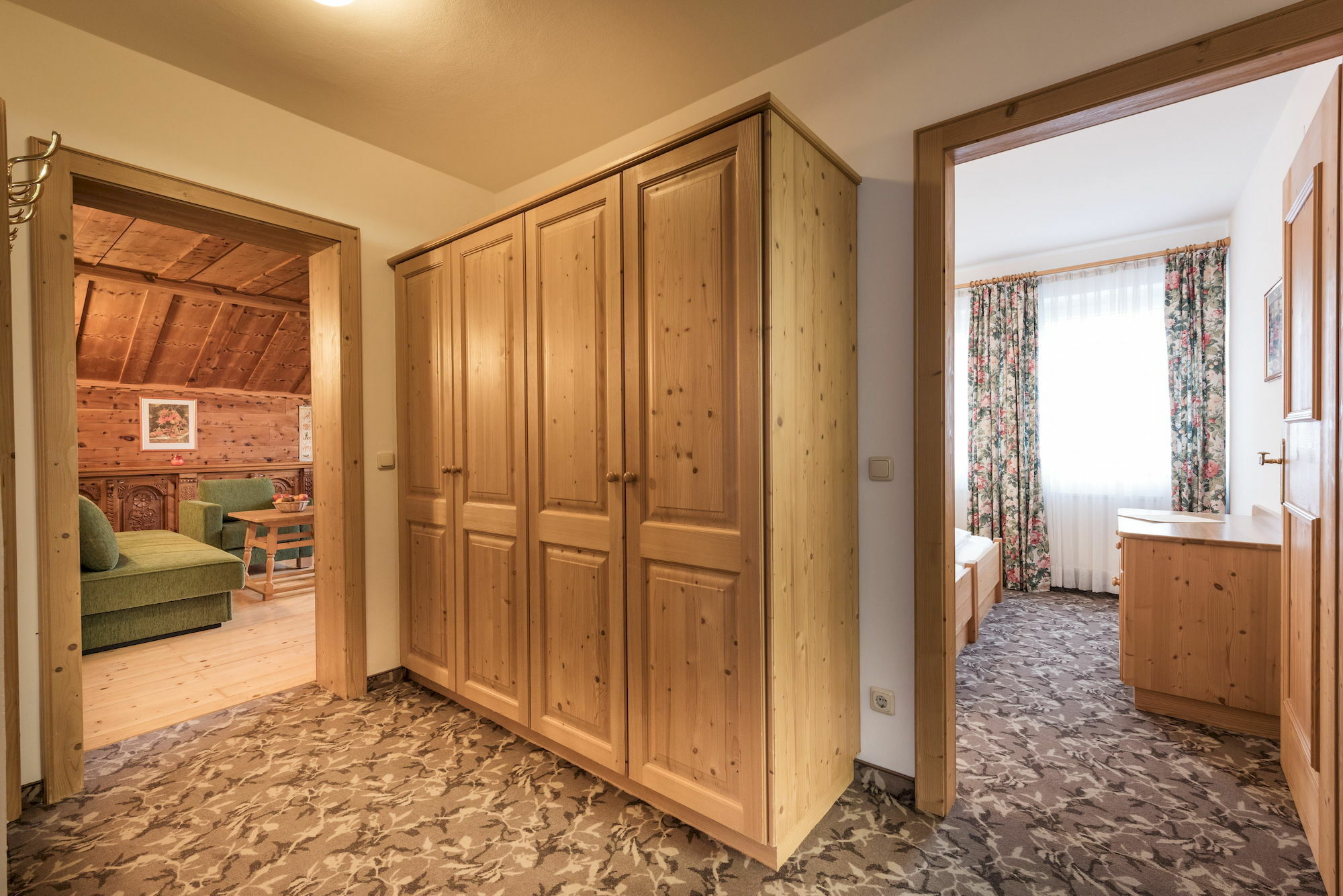 Aurora Appartements Inklusive Freiem Thermeneintritt Bad Hofgastein Bagian luar foto
